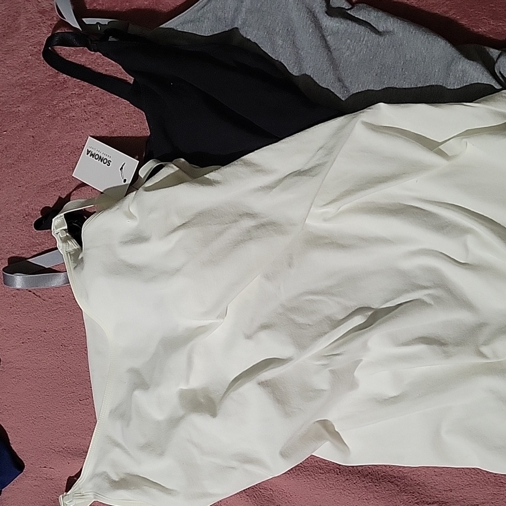 Sonoma nursing  tops